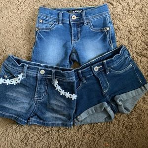 Girls shorts size 4T